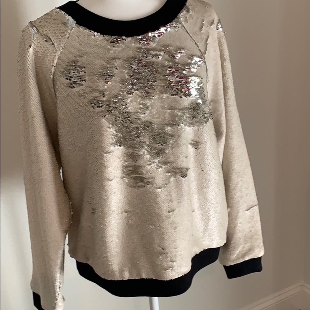 Sweater - Picture 3 of 3